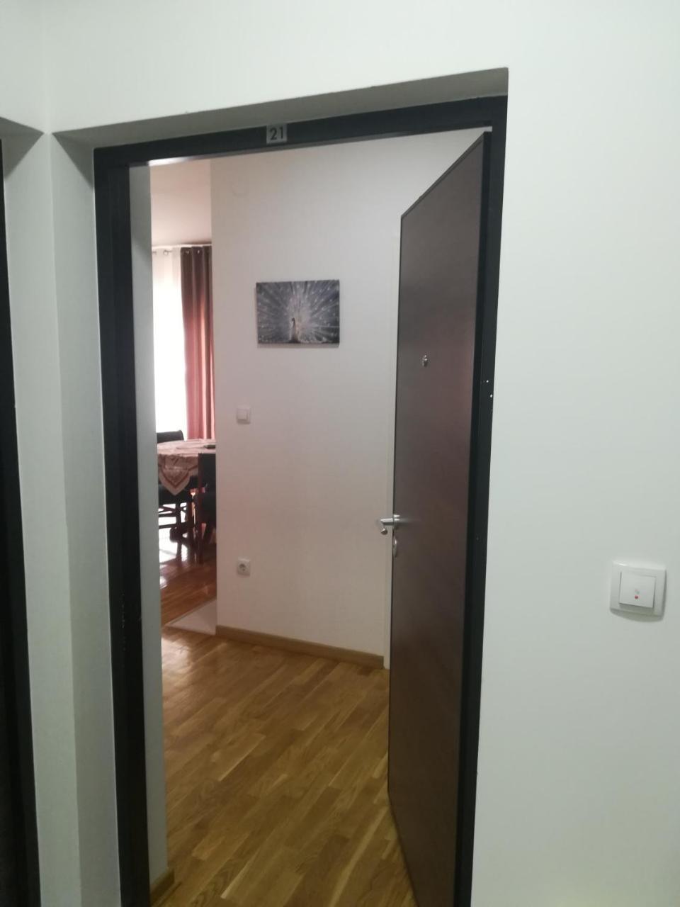 Ferienwohnung Apartmens Natali Belgrad Exterior foto